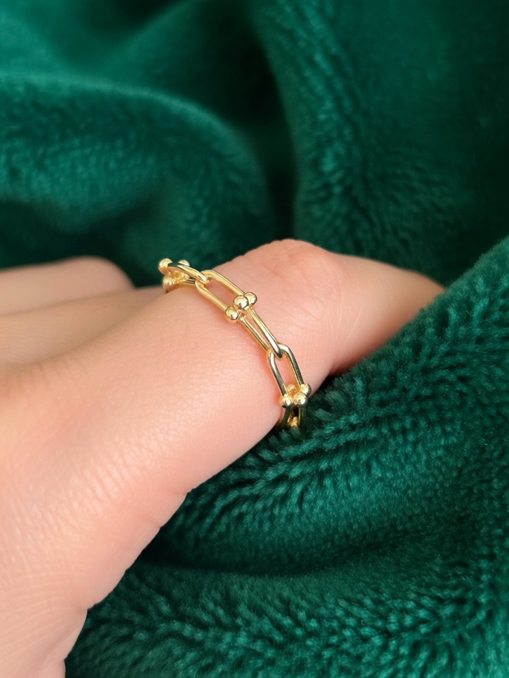 18k Gold hardware ring size 9
